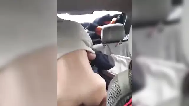 Sex asiane in the car